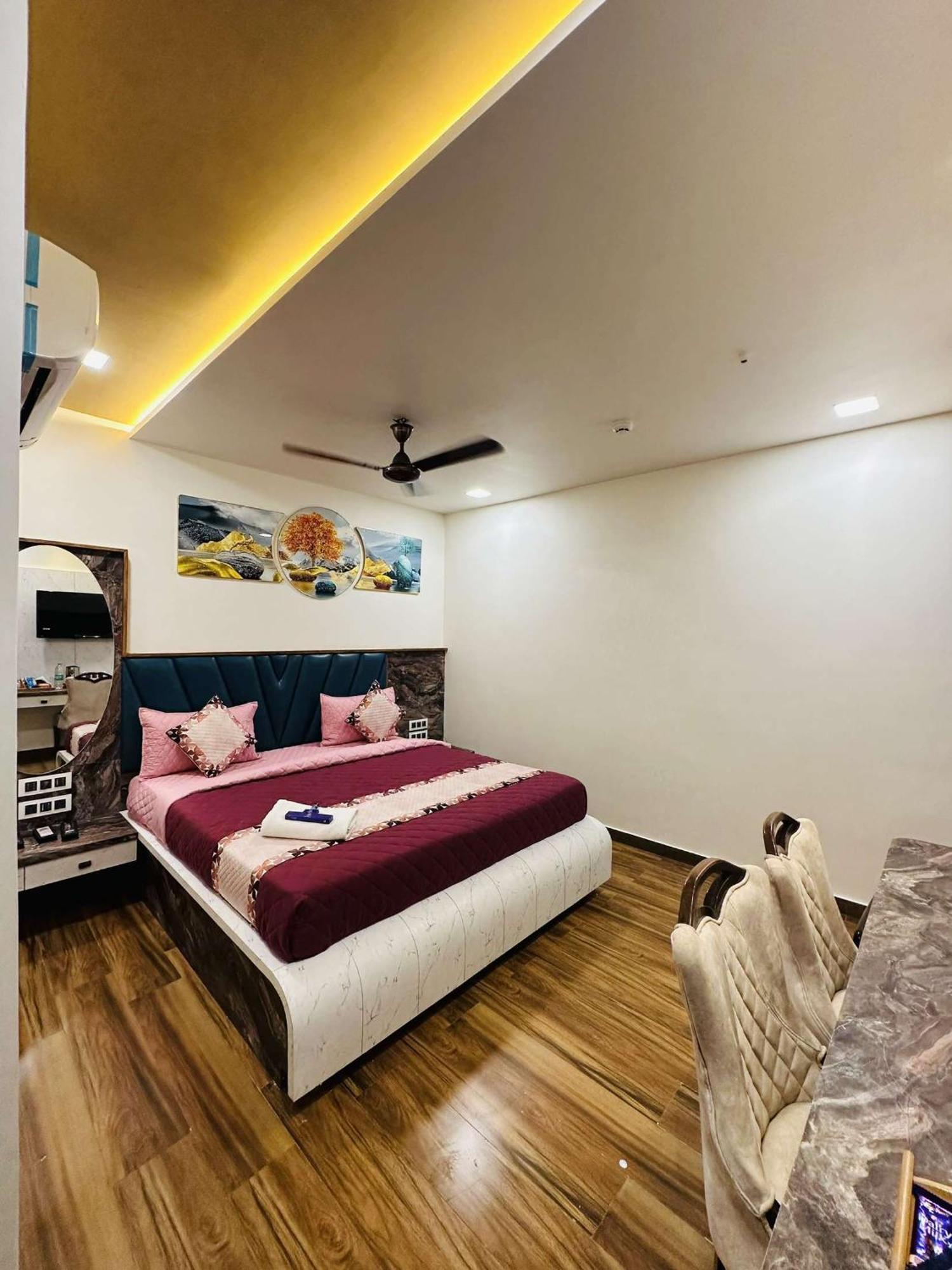 Hotel E Classico Bhavnagar Exterior photo