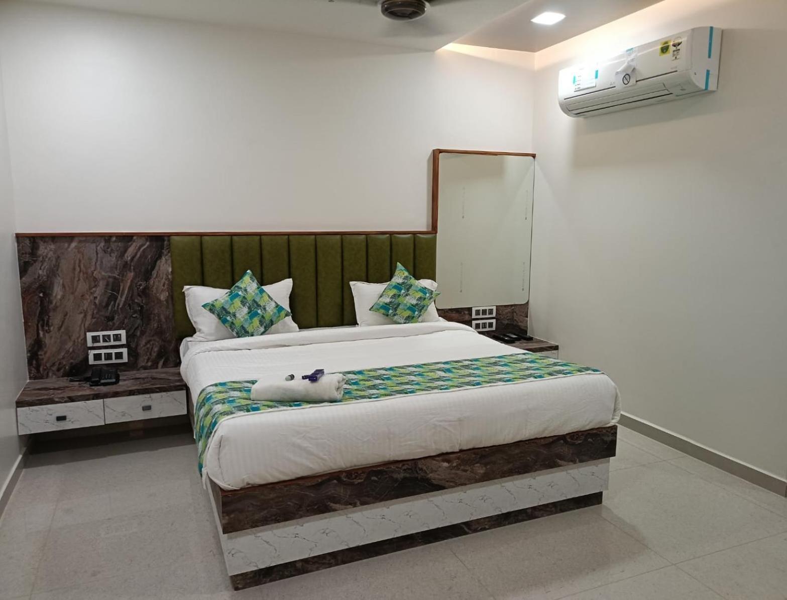 Hotel E Classico Bhavnagar Exterior photo